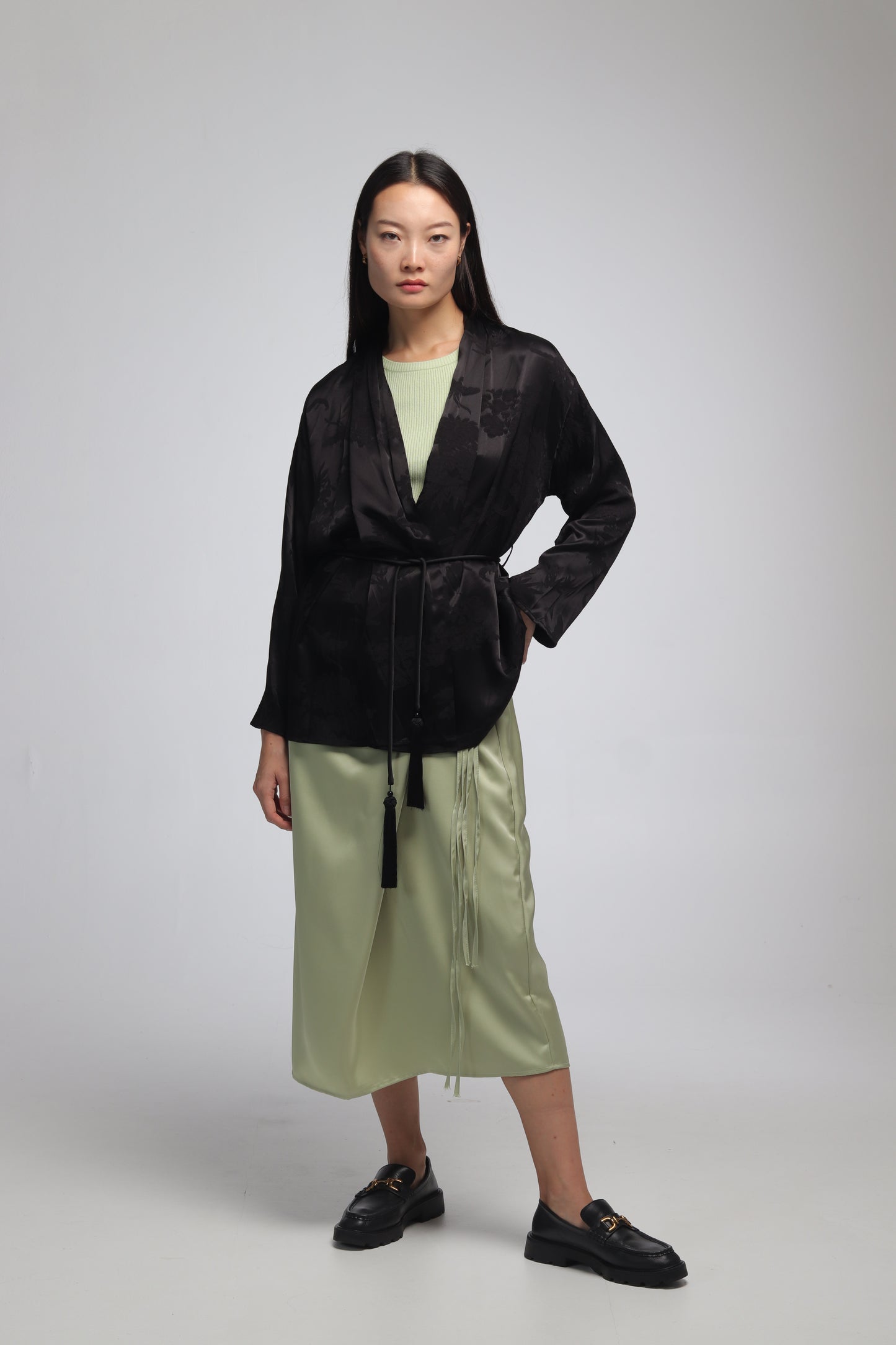 NAMI DRAPED KIMONO BLACK