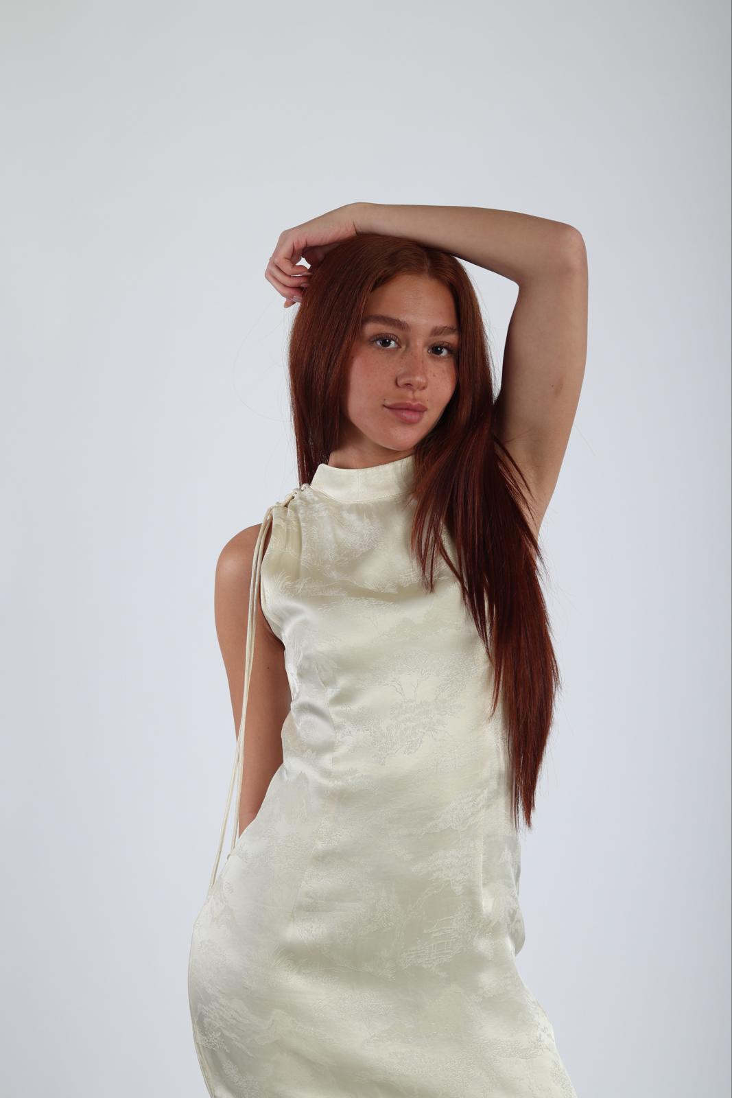 Robe japonaise blanche designer