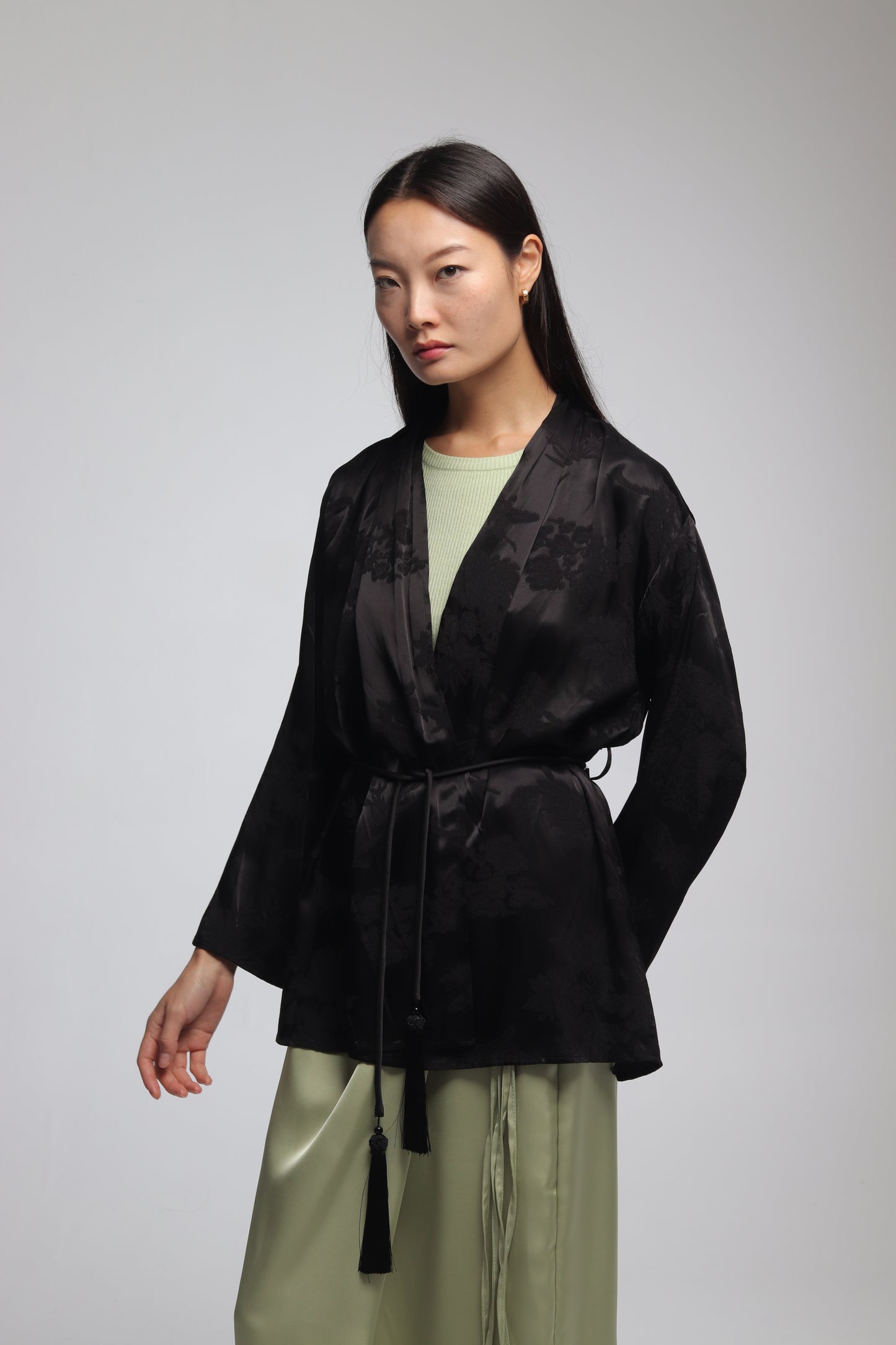NAMI DRAPED KIMONO BLACK