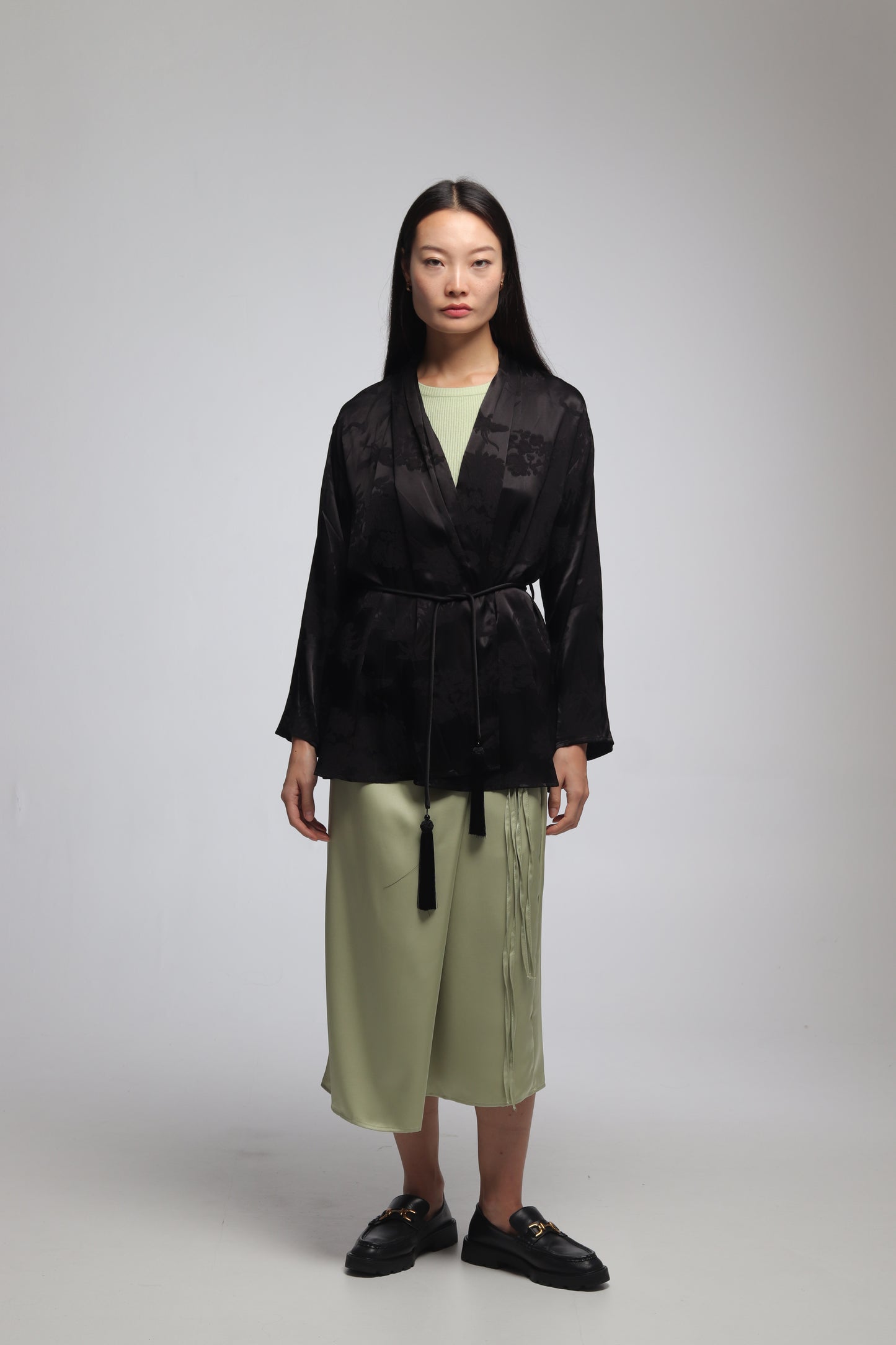 NAMI DRAPED KIMONO BLACK