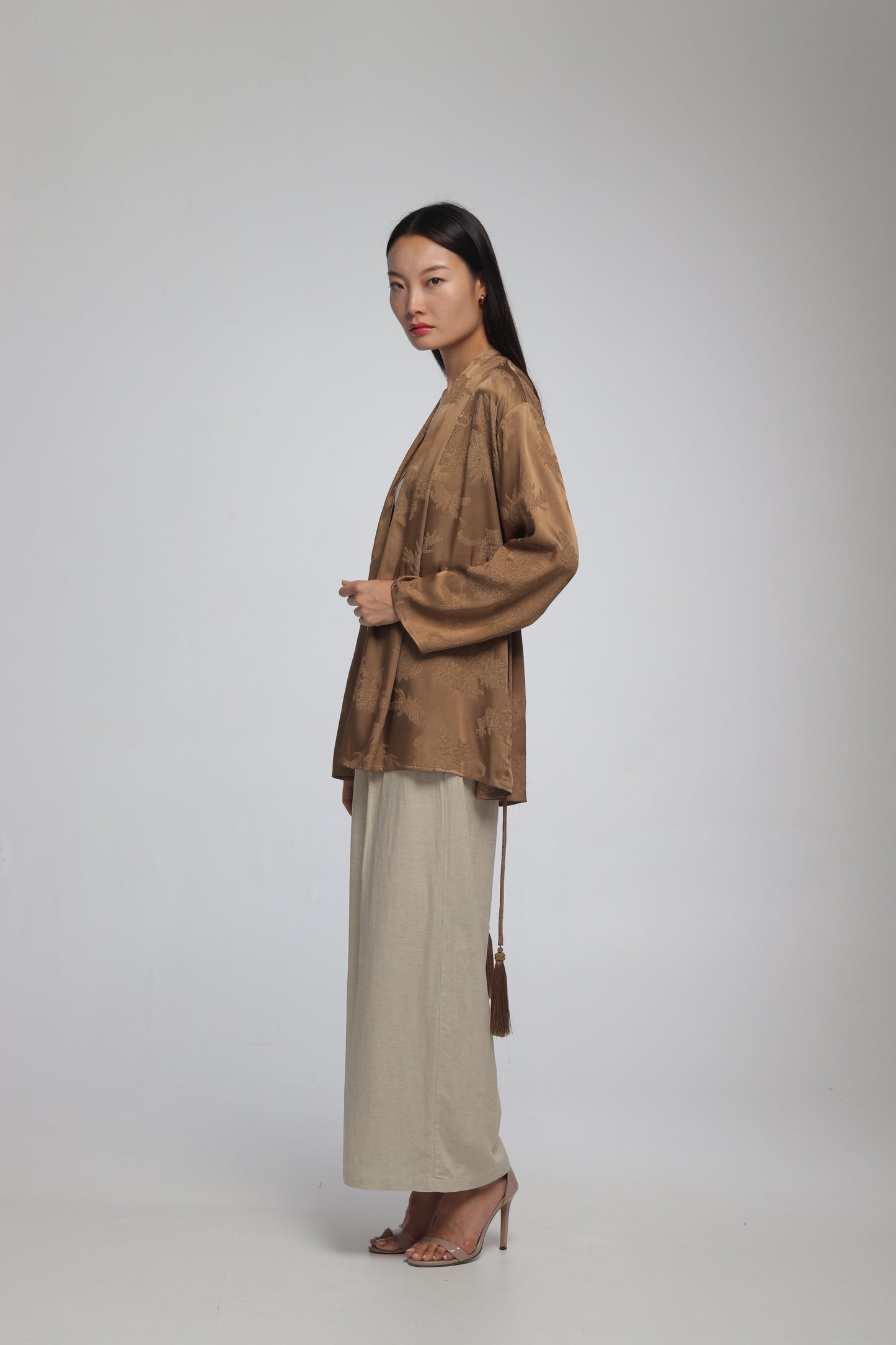 NAMI DRAPED KIMONO