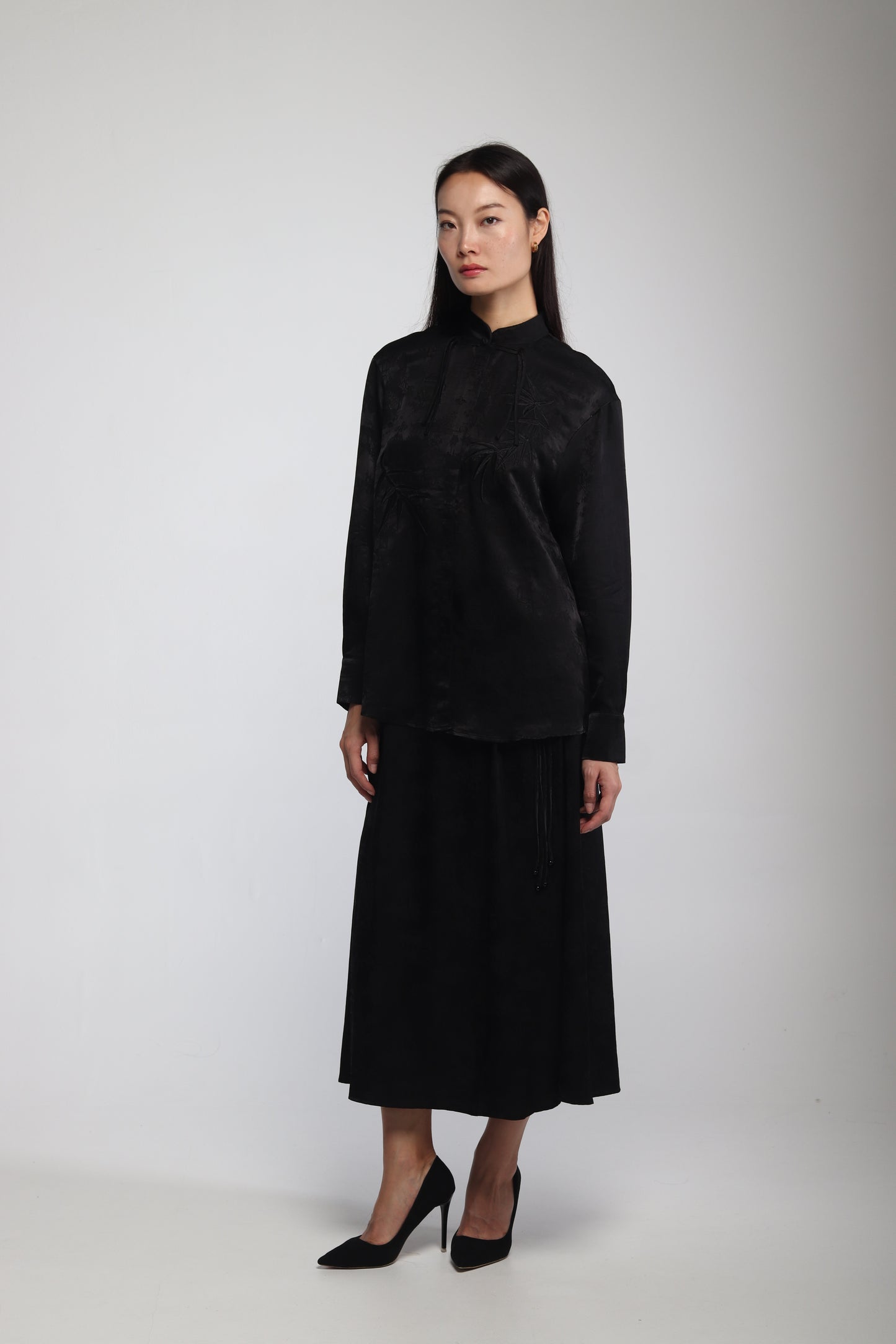 TSUBAKI BLOUSE BLACK