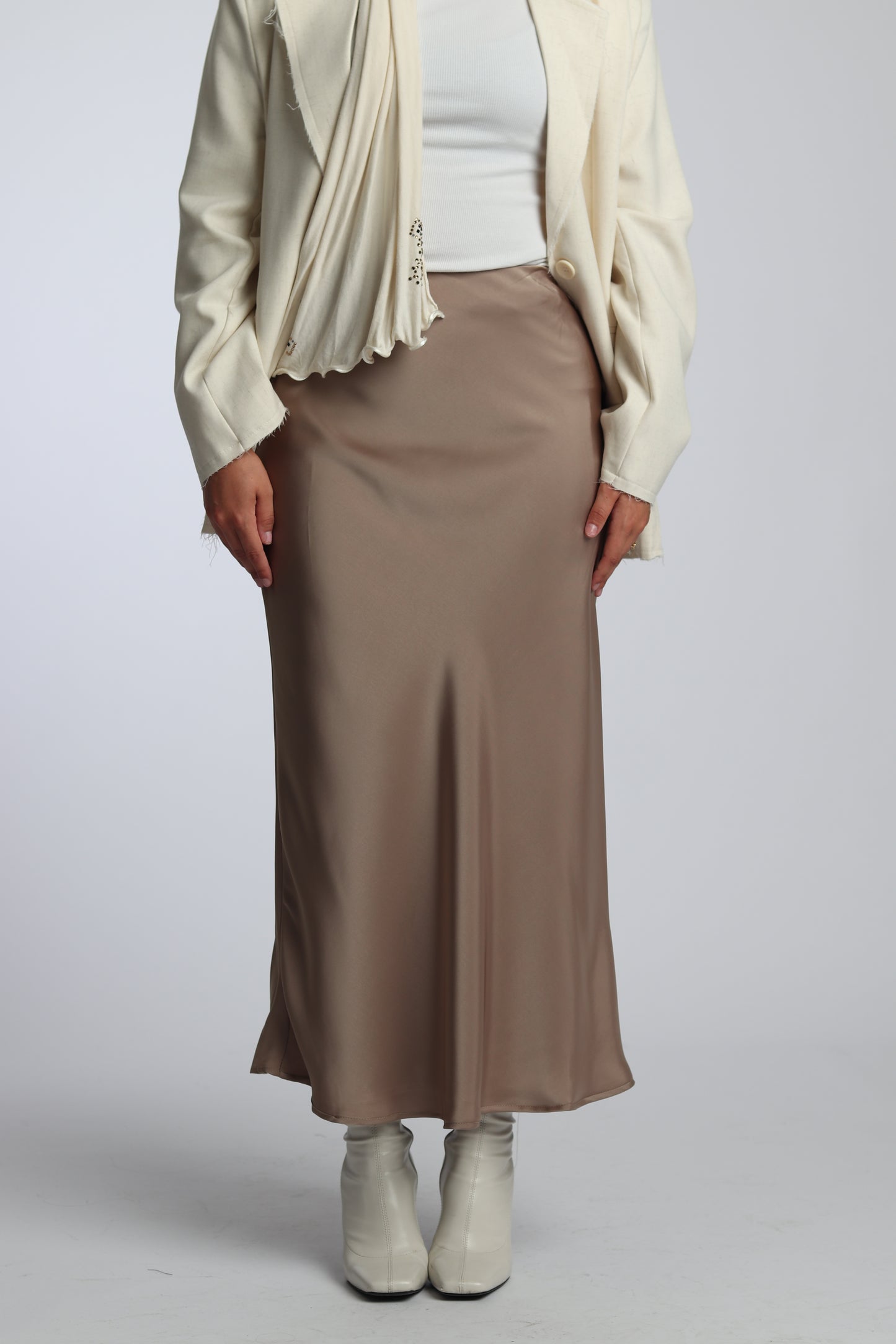 Jupe Midi Satinée Taupe