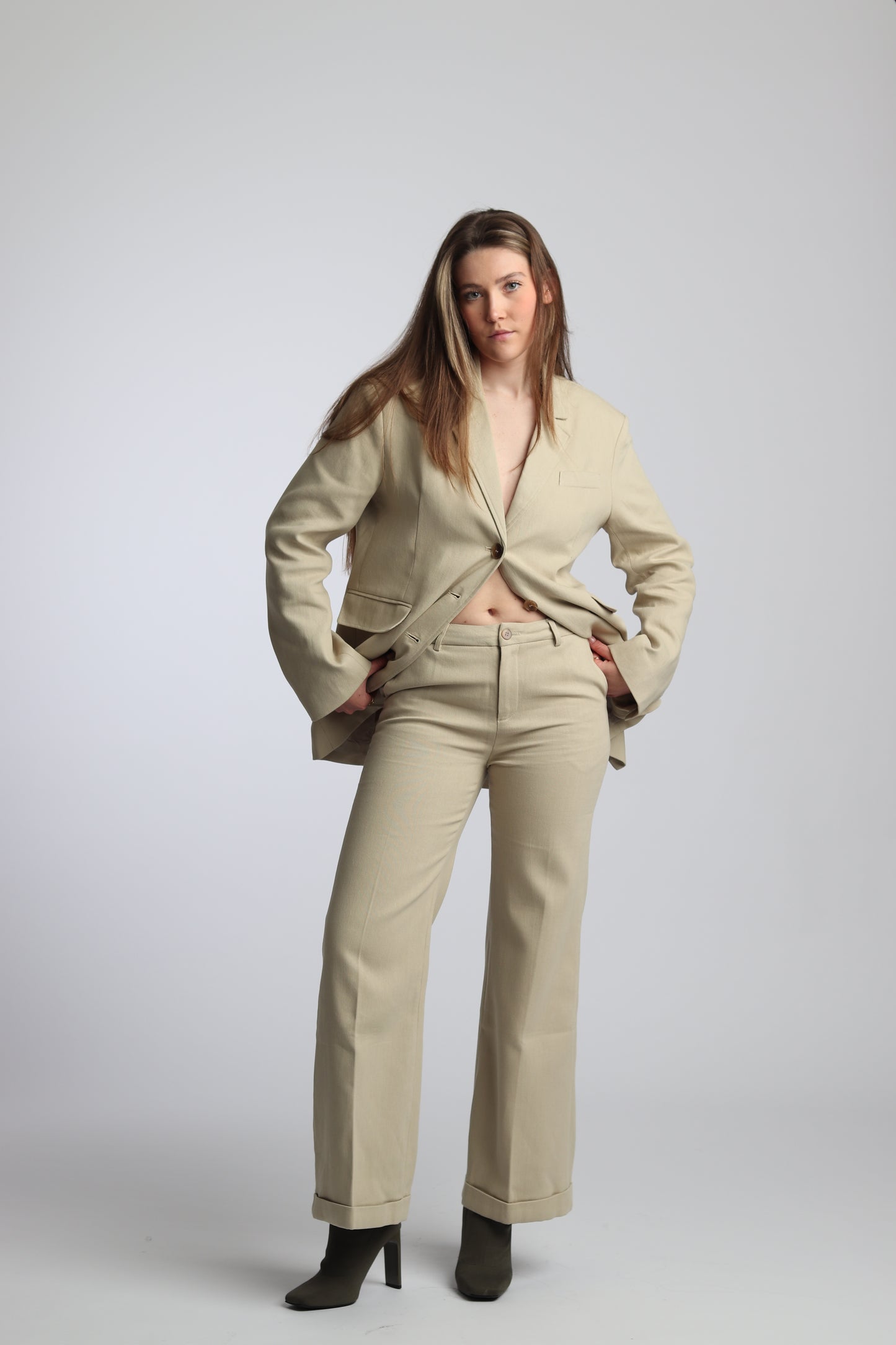 Ensemble / SET blazer & pantalon beige classique