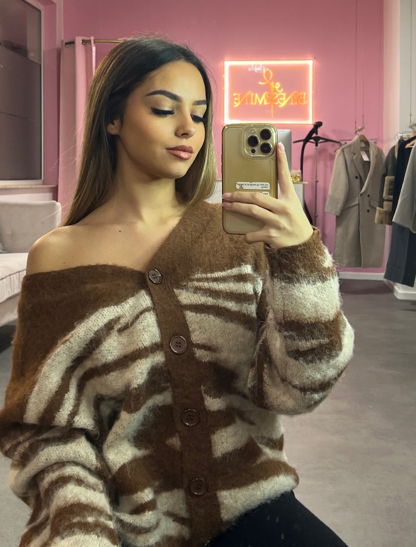 cardigan en maille marron beige