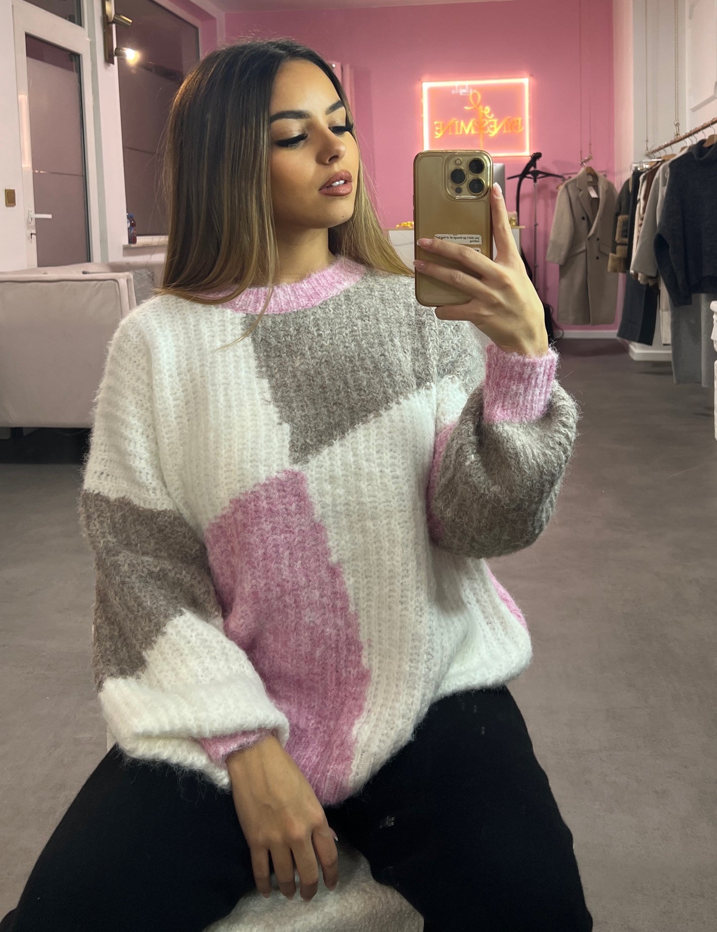 Pull en laine rose/blanc/marron