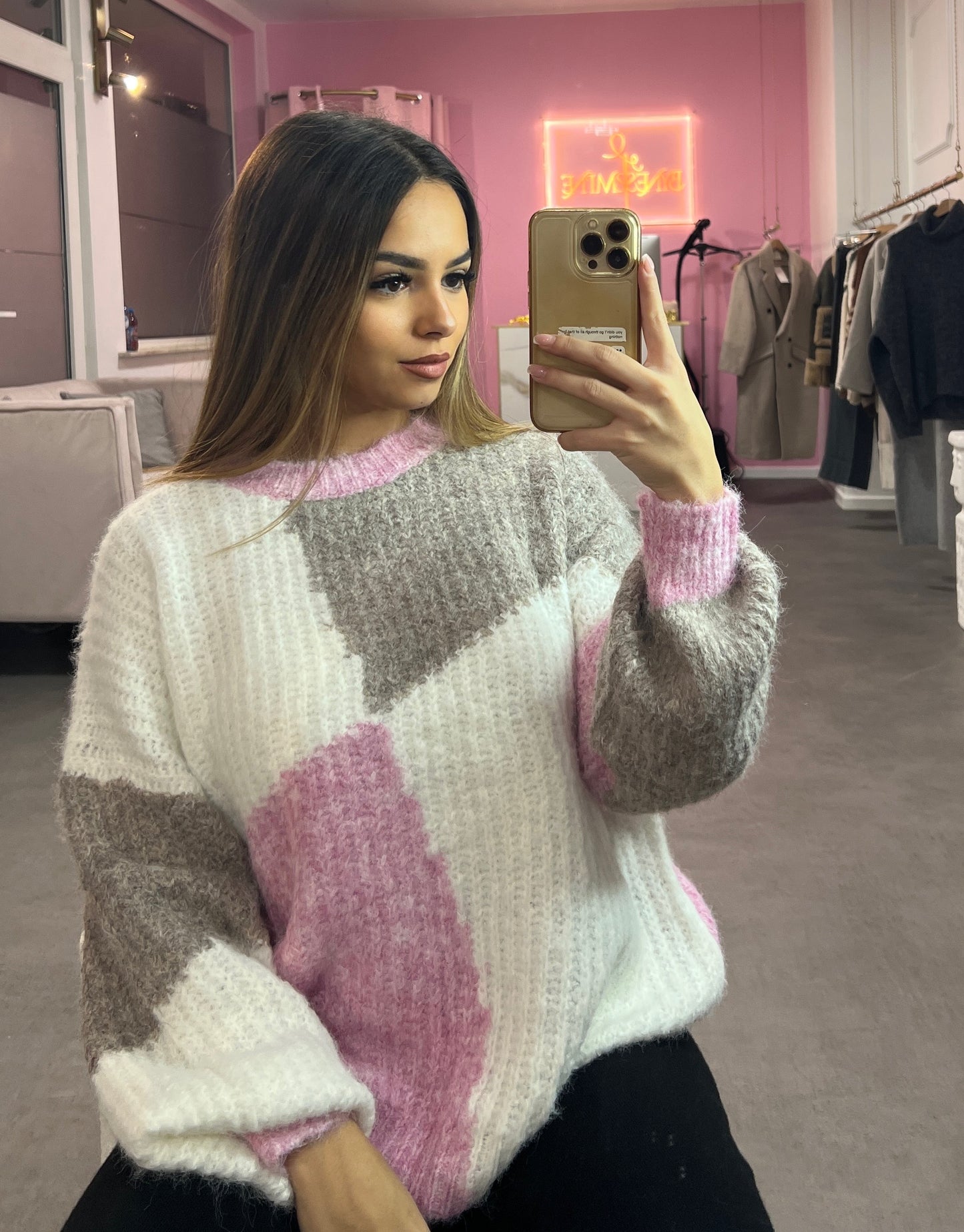 Pull en laine rose/blanc/marron